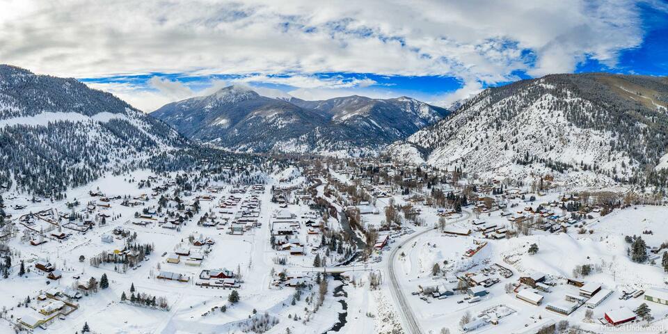 Lake City in the Winter print